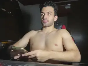 Cam4 Sex Chat of Drgym18