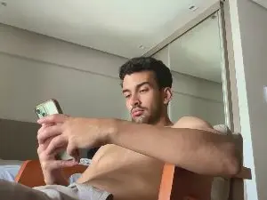 Cam4 Live Sex Cam of Drgym18