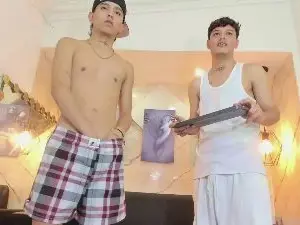 Cam4 Live Sex of tayler_blessed