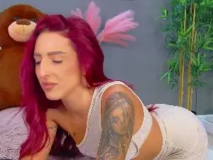 Cam4 Nude Webcam of CrystallRed