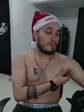 Cam4 Sex Chat of _LIONEL_