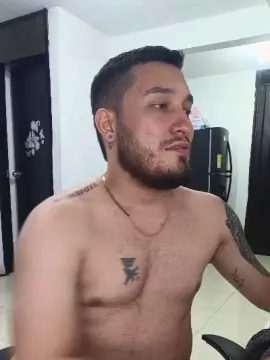 Cam4 Adult Video Chat of _LIONEL_