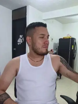 Cam4 Private Sex Chat of _LIONEL_