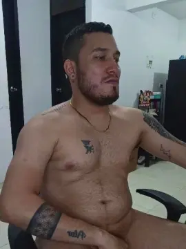 Cam4 Live Sex of _LIONEL_