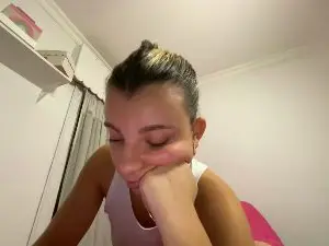 Cam4 Live Porn of feliblaquier