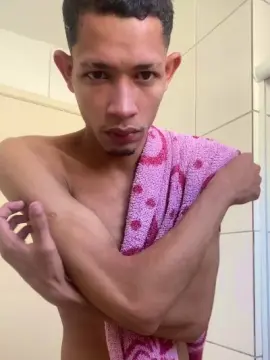 Cam4 Private Sex Chat of Mlknovinhooo