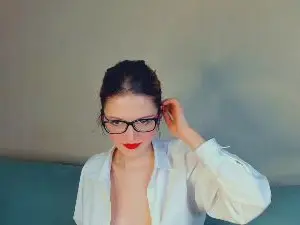 Cam4 Sex Chat of GladysGee