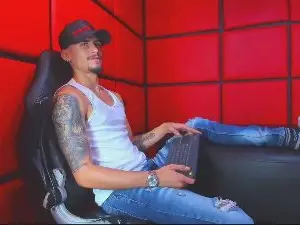 Cam4 Live Porn of Sharon_Tyga20