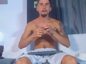 Cam4 Private Sex Chat of Sharon_Tyga20