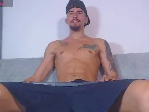 Cam4 Live Porn of Sharon_Tyga20