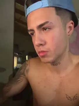 Cam4 Live Sex Cam of Xeneize7777