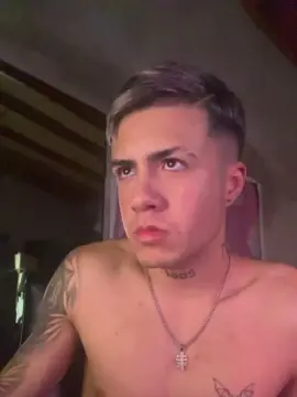 Cam4 Best live sex cam show of Xeneize7777