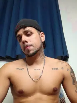 Cam4 Private Sex Chat of cicerosasilva