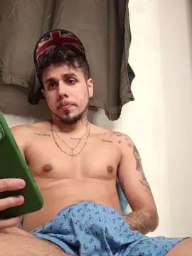 Cam4 Free Live Porn of cicerosasilva