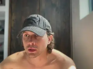 Cam4 Nude Webcam of MCKLISTER69