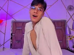 Cam4 Live Sex Cam of Gerony