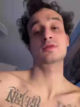 Cam4 Live Porn of LocoContigo03