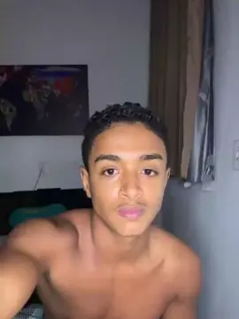 Cam4 Watch Live Sex Cams of Guilherme027