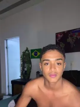 Cam4 Live Sex Cam of Guilherme027