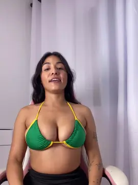 Cam4 Free Live Porn of laura2041