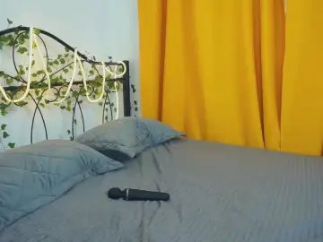 Cam4 Sex Cam of DarlineDoddy