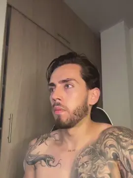 Cam4 Nude Webcam of Axel_blaze_1