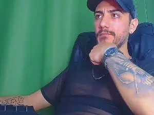 Cam4 Free Live Porn of MasterRomania