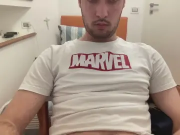 Cam4 Nude Webcam of cmarzi9