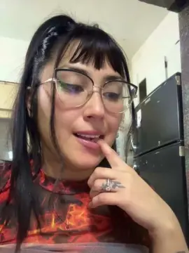 Cam4 Nude Webcam of Lareyni26