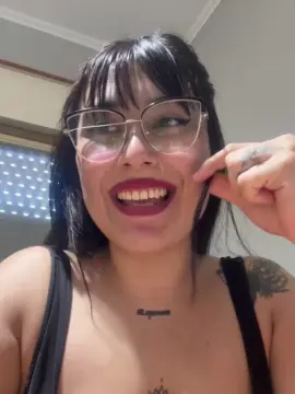Cam4 Nude Webcam of Lareyni26
