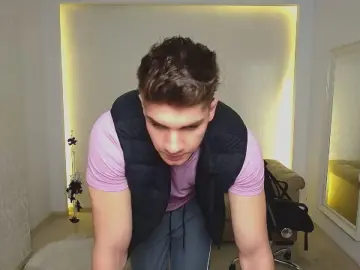 Cam4 Sex Chat of MaxKaidenn