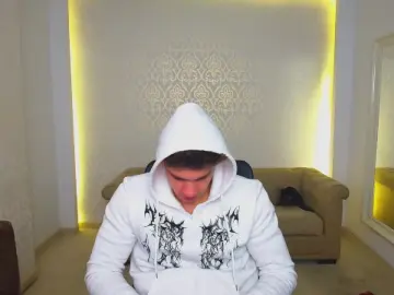 Cam4 Live Sex of MaxKaidenn