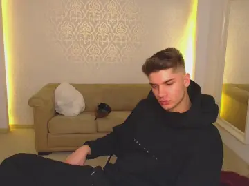 Cam4 Free Porn Cam of MaxKaidenn