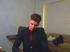 Cam4 Free Live Porn of MaxKaidenn