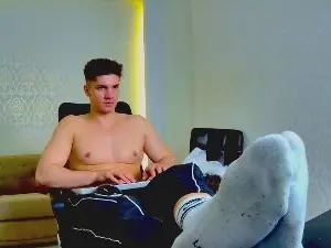 Cam4 Live Porn of MaxKaidenn