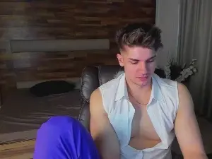 Cam4 Free Porn Cam of MaxKaidenn