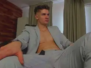 Cam4 Live Sex Cam of MaxKaidenn