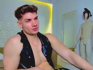 Cam4 Live Porn of MaxKaidenn