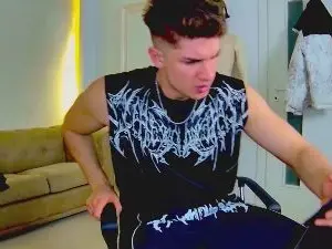 Cam4 Watch Live Sex Cams of MaxKaidenn