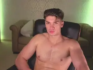 Cam4 Watch Live Sex Cams of MaxKaidenn