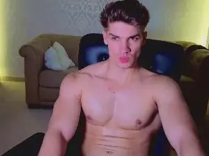 Cam4 Nude Webcam of MaxKaidenn