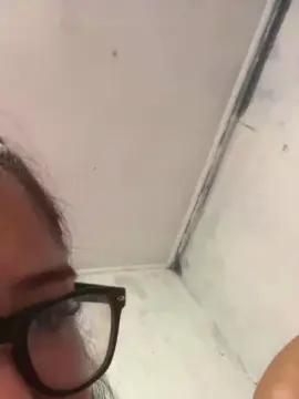 Cam4 Adult Video Chat of cherryl18_