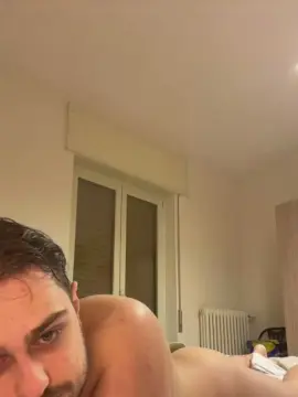 Cam4 Free Live Porn of danielexxx44