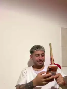 Cam4 Live Sex Cam of Demoniijoaquin4