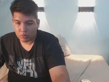 Cam4 Live Porn of mazenrois