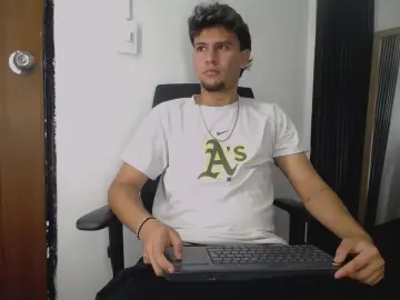 Cam4 Adult Webcams of AlanSmith_