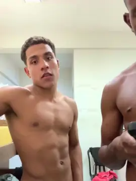 Cam4 Live Porn of Tj20cmm