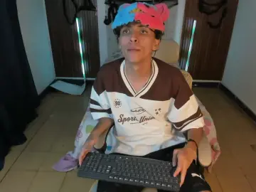 Cam4 Watch Live Sex Cams of hot_bunny01