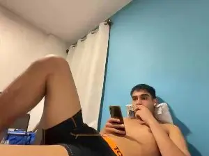 Cam4 Free Live Porn of HHhet