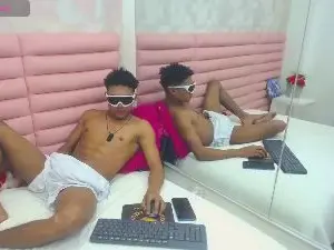 Cam4 Live Porn of janner_cum51